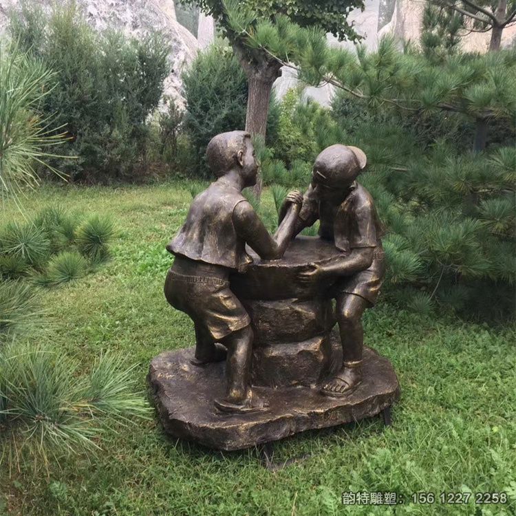 玻璃鋼掰手腕雕塑，童趣主題雕塑各種造型任選